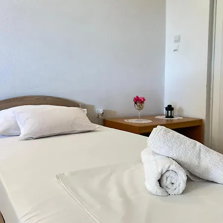Diana Apartment *