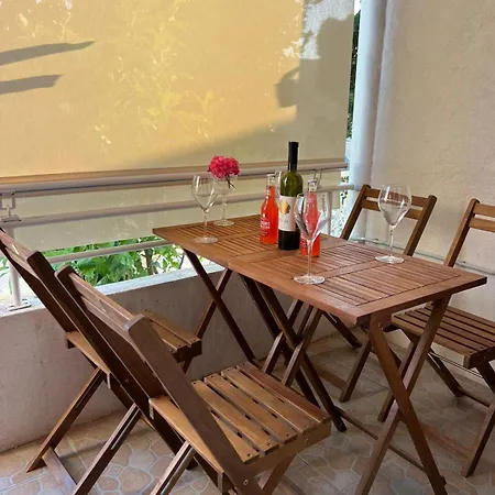Apartment Diana Baska Voda